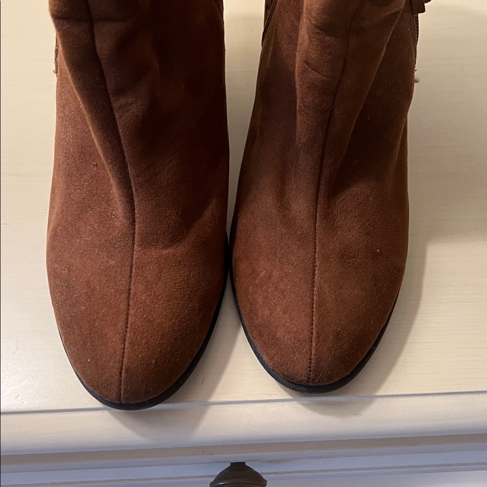 EUC: American Eagle Suede Ankle Boots - Picture 3 of 5